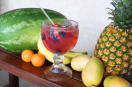03.09.020 Biomarine Coctail Drinkrietjes 15cm -7mm 2 x 1000st Biologisch afbreekbaar: Onze rietjes zijn gemaakt van hernieuwbare, plantaardige materialen en breken volledig af in natuurlijke elementen zonder schadelijke resten achter te laten.
Composteerbaar: Je kunt met een gerust hart genieten van je drankje en de rietjes vervolgens in je compostbak gooien, waar ze snel weer deel uitmaken van de natuurlijke kringloop.
Duurzaamheid: Door voor onze rietjes te kiezen, draag je bij aan het verminderen van plasticvervuiling en het behoud van onze prachtige planeet voor toekomstige generaties.
Geen compromis: Onze rietjes bieden dezelfde stevigheid en functionaliteit als traditionele plastic rietjes, zodat je kunt genieten zonder concessies te doen. 03.09.020
